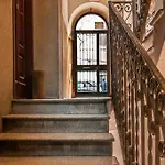 Rent Apartment Rom